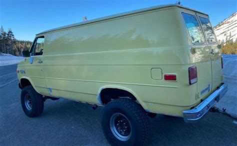 Pathfinder 4×4 Conversion 1987 Chevrolet G20 Van Barn Finds