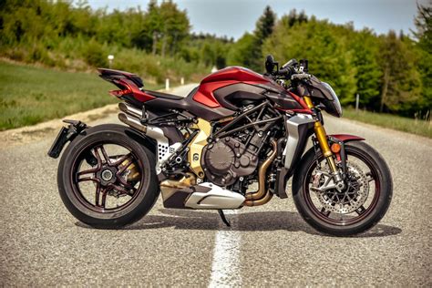 Mv Agusta Brutale Oro Limited Edition Motochecker