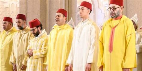 Laylat Al Qadr Sm Le Roi Pr Sidera Une Veill E Religieuse La Mosqu E