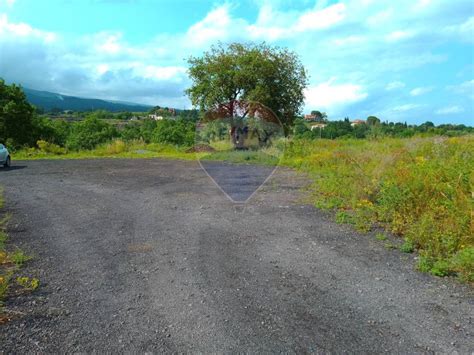 Terreno Agricolo Traversa Di Sp Santa Venerina Rif