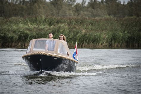 Maxima 550 Elegante Veelzijdige Sloep Brinks Watersport