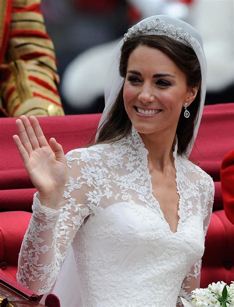 On Her Wedding Day In 2011 Kates Gorgeous Blowout Was Nestled Under