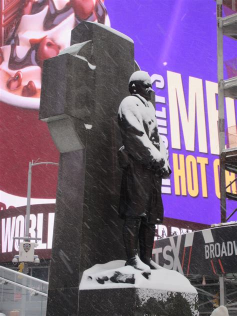 2022 Snowstorm Father Francis P Duffy Statue Times Square … Flickr