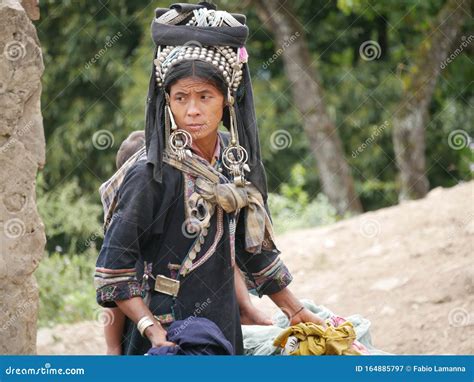 Phongsaly Laos November 2 2019 Portrait Young Akha Woman Wearing