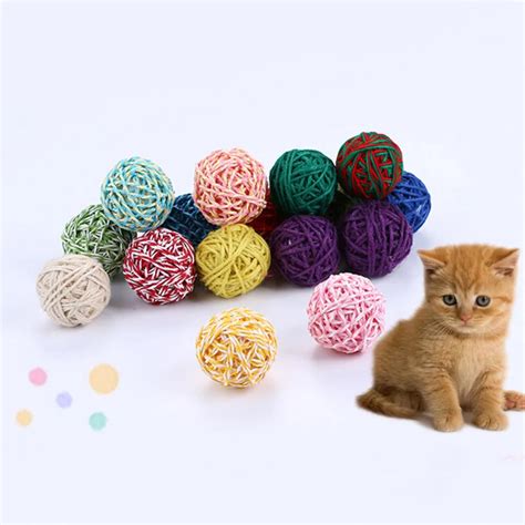 5pcs Cat Toy Balls Durable Yarn Ball Toy Interactive Cat Toys Play ...