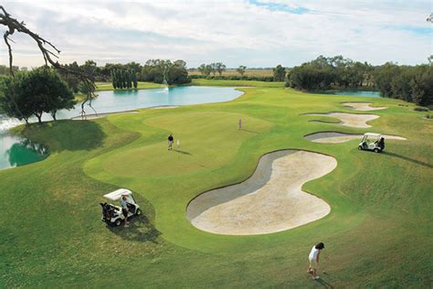 Murray Downs Golf Course, Swan Hill Golf Resort, Murray River.