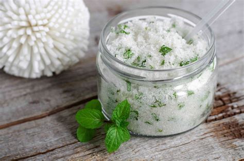 8 Homemade Salt And Sugar Body Scrubs