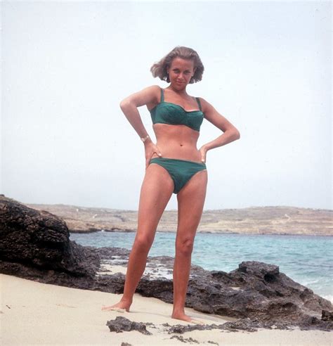 The Hottest Photos Of Honor Blackman 12thblog