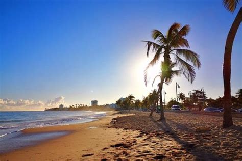 Playas en San Juan - Puerto Rico Pueblo a Pueblo