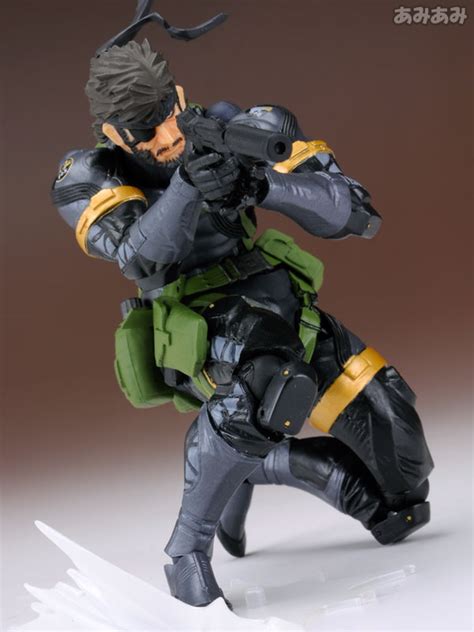 Revoltech Naked Snake Preview The Toyark News