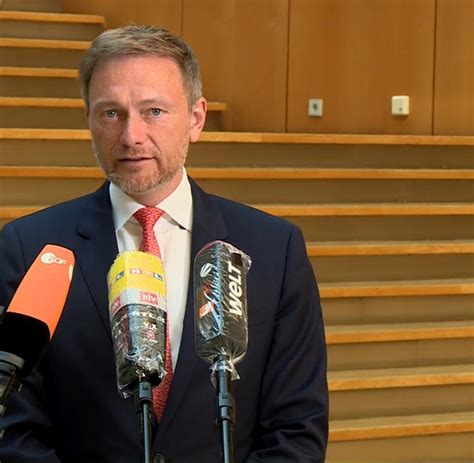 Lindner Zu Corona Maßnahmen „weiter Kritisch Diskutieren Aber Das Hat