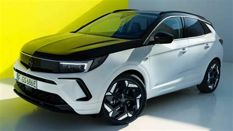 Opel And Vauxhall Grandlands All Electric Successor Coming In 2024