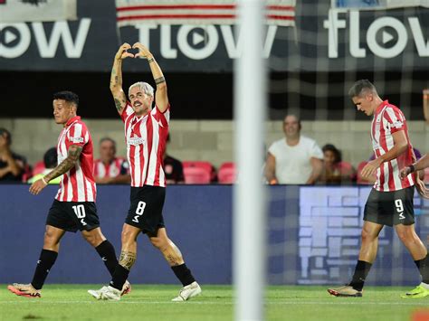 La curiosa chicana de Estudiantes a River en las redes :: Olé - ole.com.ar