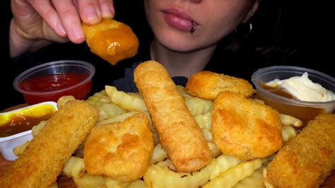 Asmr Chicken Nuggets 🍗 French Fries 🍟 Eating Mukbang No Talking