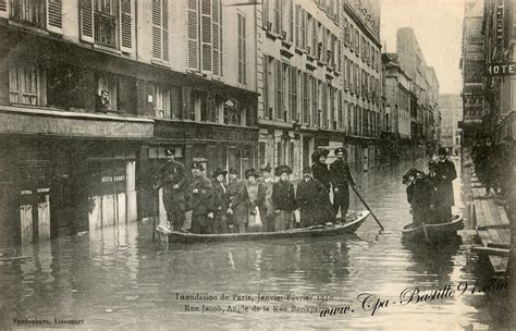 Inondations De Paris En Rue Jacob Langle De La Rue Bonaparte