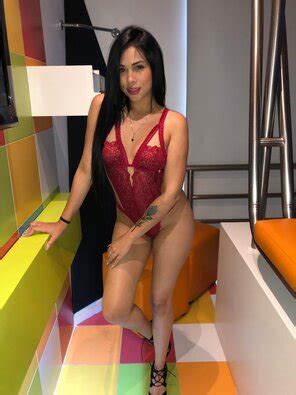 Red Lingerie Foto Pornô