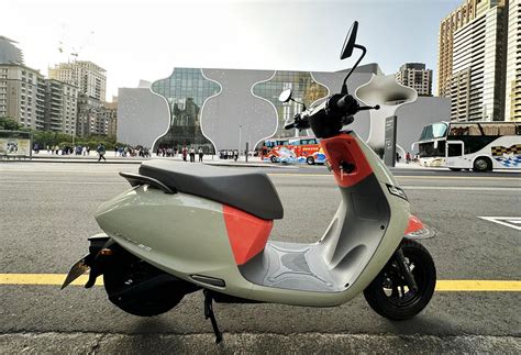 Kymco Rilis Motor Listrik I One Yang Bisa Untuk Perjalanan Jarak Jauh