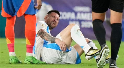 Argentinas Lionel Messi Removed After Suffering Apparent Lower Body Injury