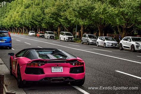 Lamborghini Aventador spotted in Tokyo, Japan on 09/25/2016