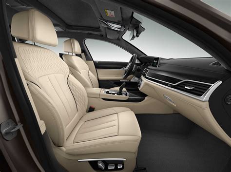 BMW M760Li xDrive - Interieur - BMW Individual Merino Feinnarbe ...