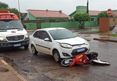 Acidente Entre Carro E Motocicleta Deixa Motociclista Gravemente Ferida