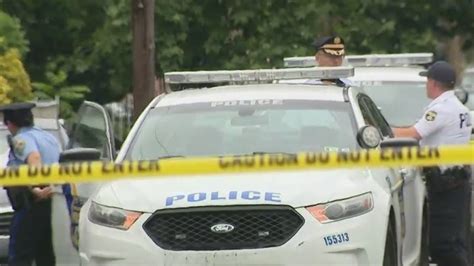 Philadelphia Police Man Shot In Head Killed In West Oak Lane 2