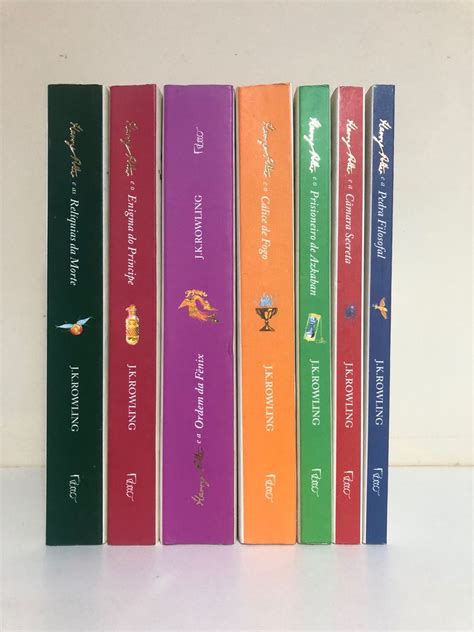 Coleção O Mundo Mágico de Harry Potter 7 Livros capa Branca Livro