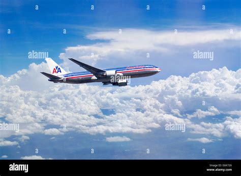 American Airlines Boeing 767 323 Er Hi Res Stock Photography And Images