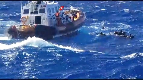 Nuova Tragedia Migranti Morti E Dispersi Tra Le Vittime Anche