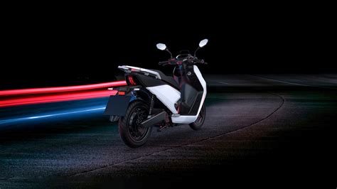 NIU elektrisiert EICMA Modelloffensive zum zehnjährigen Jubiläum