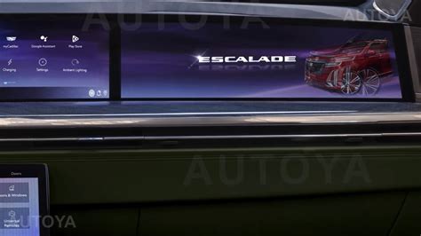 Cadillac Escalade Shows Its Unofficial Colors Inside Out Via