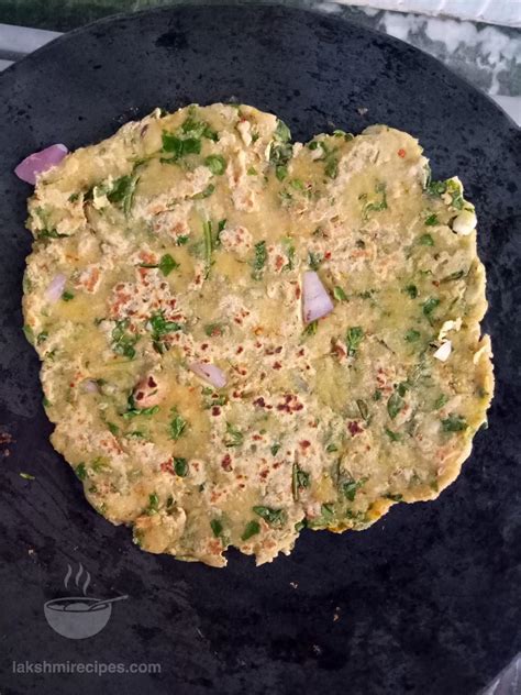 Bathua Ka Paratha Recipe How To Make Bathua Ka Paratha