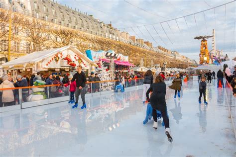 Marché de Noël 2024 des Tuileries Paris aux Jardins en famille