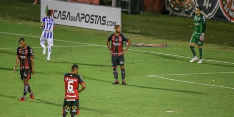 um a mais Vitória perde pênalti e jogo para o CSA Bahia ON