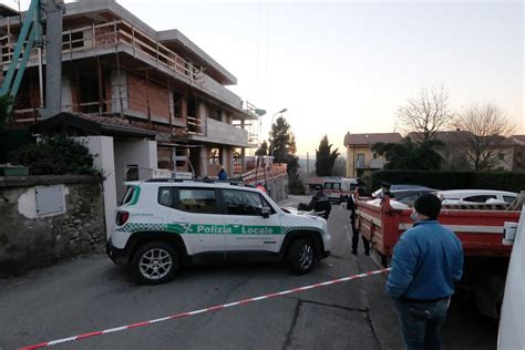 Incidente Sul Lavoro A Besana Brianza Operaio Muore Schiacciato Da Un