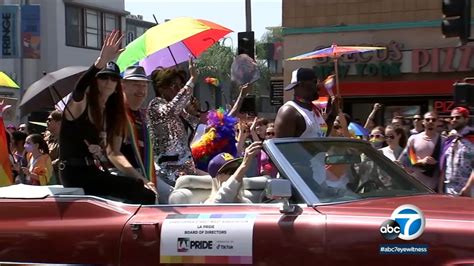 La Pride Parade 2022 Los Angeles Famous Pride Parade Returns After 2