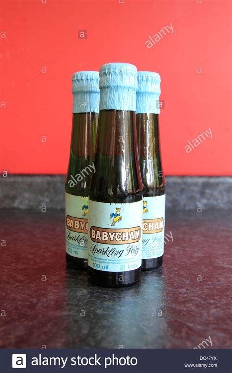 Babycham drink hi-res stock photography and images - Alamy