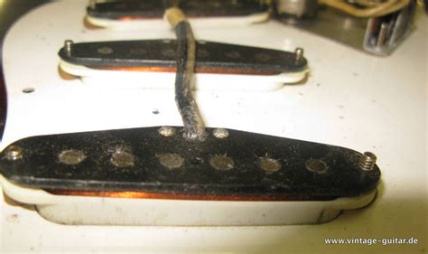 Imgvintage3881fender Stratocaster 1959 Sunburst Maple Neck 028