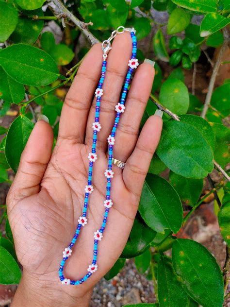 Blue With White Daisy Flower Colorful Beaded Choker Necklace Etsy