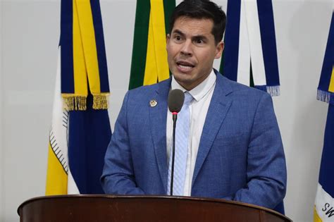 Vereador Dr Diogo cobra esclarecimentos sobre transporte público em