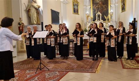 Peredi Nőikar bemutatjuk a XIX Kodály Napok résztvevőit ATEMPO sk