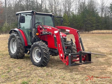 Sold Massey Ferguson 4707 Tractors With 2461 Hrs Tractor Zoom