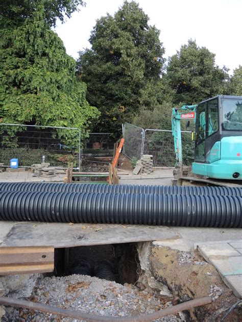 Pipes Near Redcliffe Bridge Neil Owen Cc By Sa 2 0 Geograph