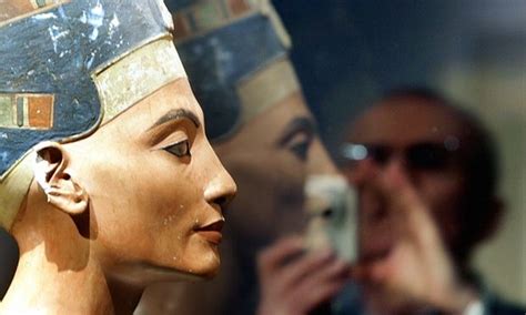 Tomb Of Nefertiti Egypts Mysterious Ancient Queen May Have Been