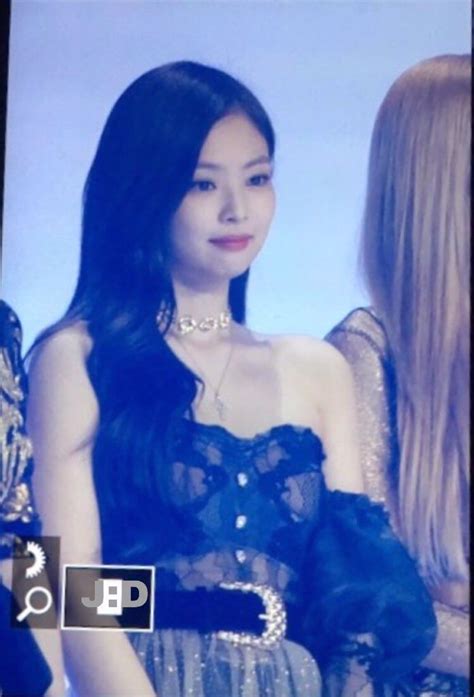 Blackpink Jennie Strapless Dress Gifs Fanart Photographer Fashion