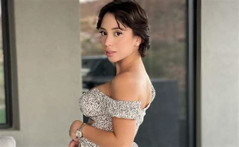 En bikini Verónica Perasso elogiada por lo sabrosa que luce Verona