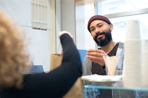 Bangun Hubungan Pelanggan Kuat Tips Trik Untuk Ukm