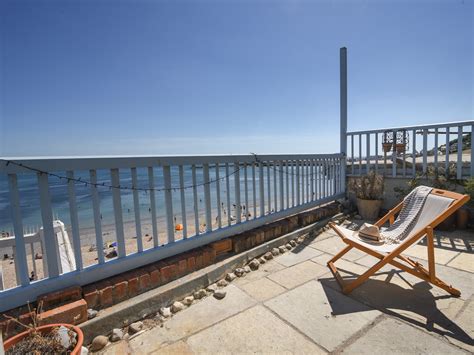 Dorset Pet Friendly Beachfront, Lyme Regis | Beach Stays