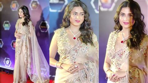 Tejasswi Prakash Looking Gorgeous In Saree On The Red Carpet Of