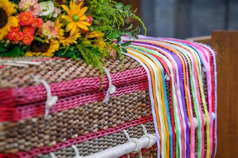 Life Affirming Funerals Rituals Today Rosalie Kuyvenhoven